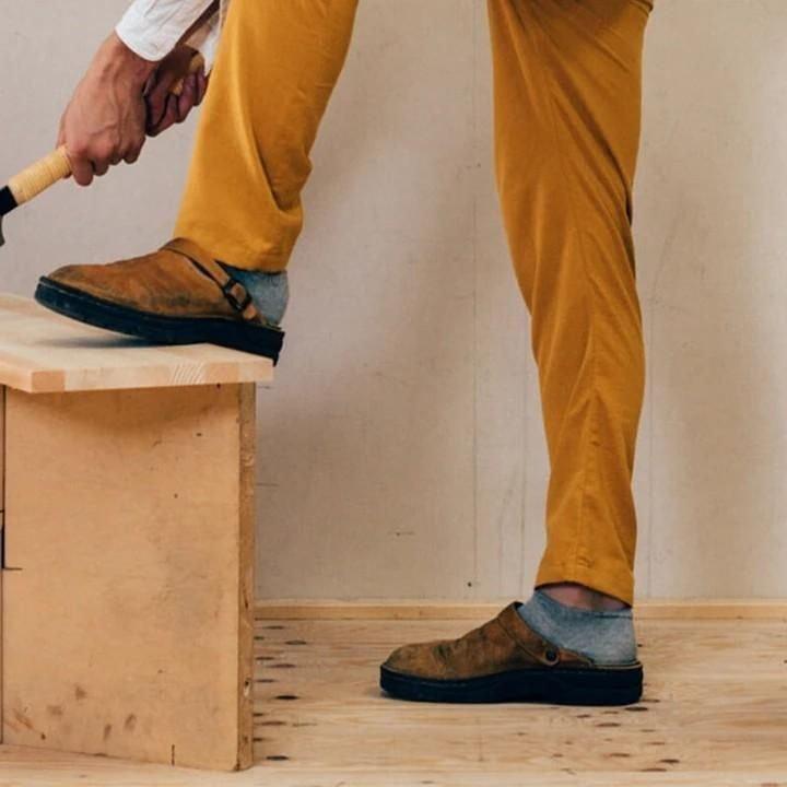 Men's Slippers with Comfort and Support - view 10